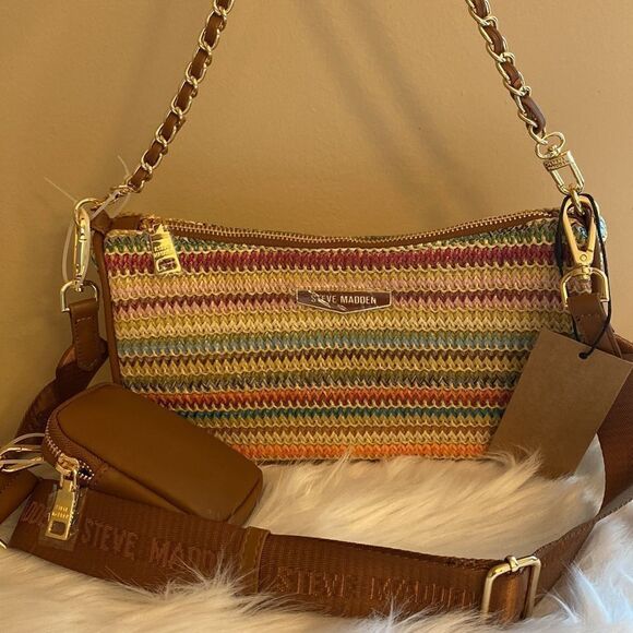 NWT Steve Madden (Bvettal) Straw Crossbody w/ AirPod Case Pouch - Picture 8 of 15